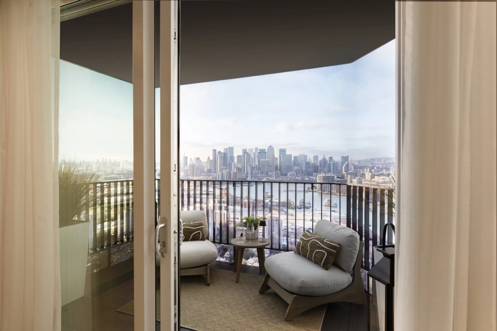Woolwich Quarter, show home balcony